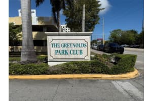 17890 W Dixie Hwy 106 Hwy 106, North Miami Beach