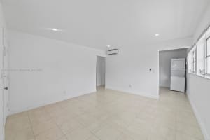 2457 NE 183rd St 2457, North Miami Beach, FL 33160 - MLS#A11875436