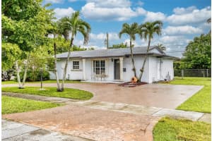 12300 SW 28th St, Miami, FL 33175 - MLS#A11875497
