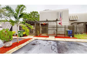 11336 NW 15th St, Pembroke Pines, FL 33026 - MLS#A11875498