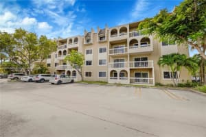 7915 Camino Real N-101, Miami