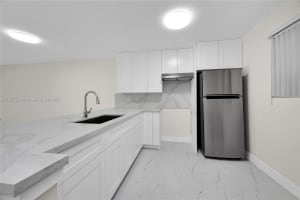 7915 Camino Real N-101, Miami, FL 33143 - MLS#A11875523