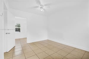 1960 SW 41st Ave 3, Fort Lauderdale, FL 33317 - MLS#A11875524