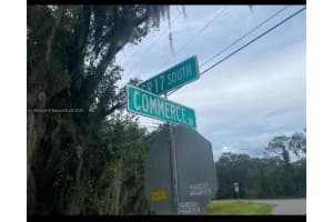 6005 Lake Front Dr, Sebring, FL 33876 - MLS#A11875535