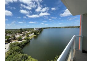 1301 Ne Miami Gardens Dr 903, Miami