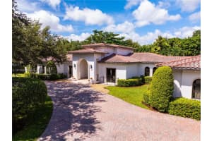 10900 Sw 61st Ct, Pinecrest