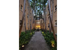 1255 Pennsylvania Ave 311 Miami Beach, FL 33139 - MLS#A11875560