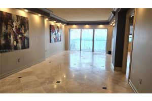 1985 S Ocean Dr 20A, Hallandale Beach, FL 33009 - MLS#A11875570