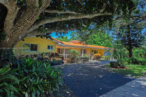 131 Sw 59th Ave Plantation, FL 33317 - MLS#A11875583