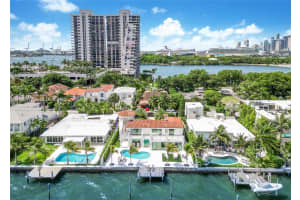 1001 N Venetian Dr, Miami, FL 33139 - MLS#A11875590