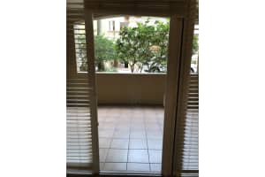 16101 Emerald Estates Dr 138, Weston, FL 33331 - MLS#A11875615
