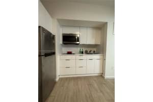 1611 Meridian Ave 103 Miami Beach, FL 33139 - MLS#A11875616