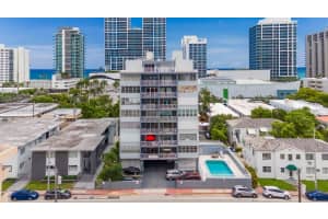 6855 Abbott Ave 703, Miami Beach