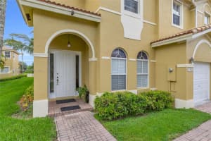 11742 SW 137th Pl, Miami, FL 33186 - MLS#A11875646