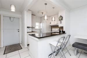 4341 Nw 16th St 101, Lauderhill
