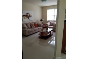 2730 NE 1st St, Homestead, FL 33033 - MLS#A11875649