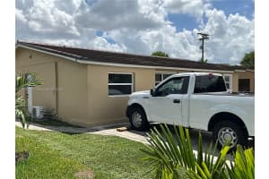 720 NW 38th Ave, Lauderhill, FL 33311 - MLS#A11875666
