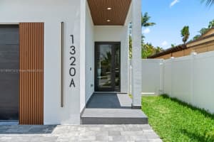 1320 NE 16th Ave A, Fort Lauderdale, FL 33304 - MLS#A11875713
