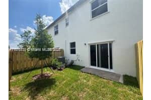 2516 SE 27th Dr 2439, Homestead, FL 33035 - MLS#A11875771