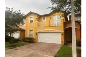 8394 Nw 113th Path, Doral