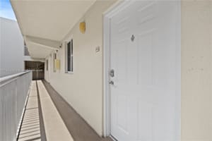 6135 NW 186th St 202, Hialeah, FL 33015 - MLS#A11875786