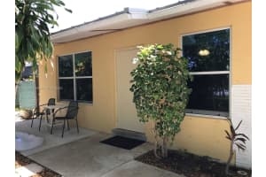 740 NE 50th Ct, Deerfield Beach, FL 33064 - MLS#A11875838