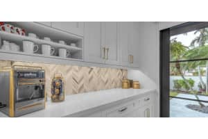 1421 Tyler St, Hollywood, FL 33020 - MLS#A11875842