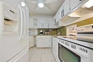 8260 SW 24th St 6110, North Lauderdale, FL 33068 - MLS#A11875849