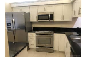 1715 Whitehall Dr 404 Davie, FL 33324 - MLS#A11875857