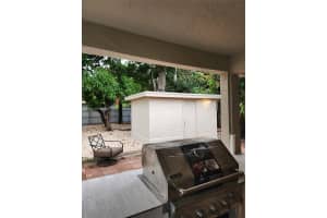 MLS# A11875873, North Miami, Florida 33168