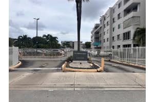 11715 Sw 18th St 209, Miami