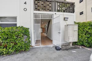 1740 Funston ST 1, Hollywood, FL 33020 - MLS#A11875911