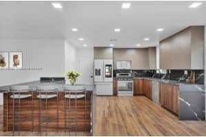 17815 NE 7th Ct, Miami, FL 33162 - MLS#A11875982