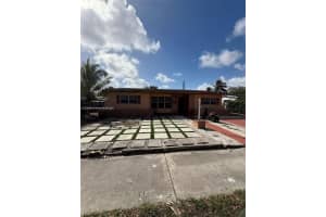 1020 NE 179th St, North Miami Beach, FL 33162 - MLS#A11875997