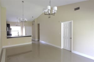 2720 S Oakland Forest Dr 1208, Oakland Park, FL 33309 - MLS#A11876007