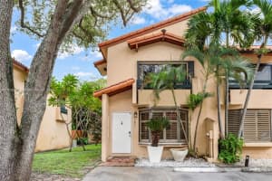 7877 Sw 102nd Ln, Miami