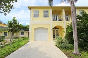 1035 Nw 7th Ter Fort Lauderdale, FL 33311 - MLS#A11876067