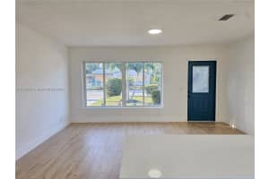 1117 W 26th Ct, Riviera Beach, FL 33404 - MLS#A11876073