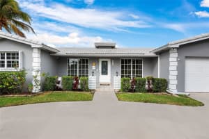 800 N 46th Ave 0, Hollywood, FL 33021 - MLS#A11876074