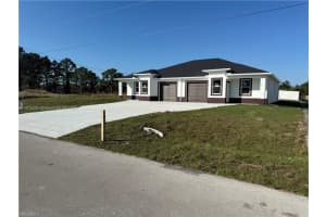 832 Holmes Ave 832 Lehigh Acres, FL 33974 - MLS#A11876080