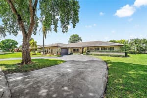 10379 Nw 20th Ct, Coral Springs