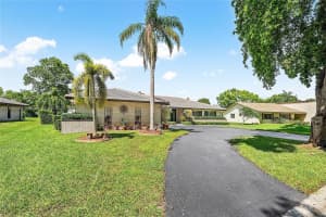 10379 Nw 20th Ct Coral Springs, FL 33071 - MLS#A11876084