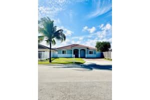 28324 Sw 133rd Ave Homestead, FL 33033 - MLS#A11876093