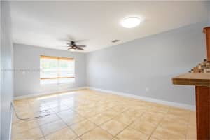 120 Royal Palm Rd 315 Hialeah Gardens, FL 33016 - MLS#A11876094
