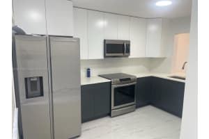 161 S Laurel Dr 702, Margate