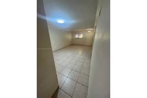 1300 W 41st St 102, Hialeah, FL 33012 - MLS#A11876116