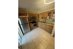 1300 W 41st St 102, Hialeah, FL 33012 - MLS#A11876116