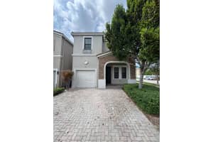 MLS# A11876118, Miami, Florida 33179