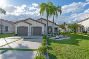 6167 NW 181st Terr Cir N, Hialeah, FL 33015 Sold 10/27/25