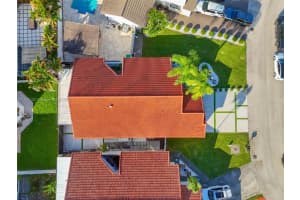 6167 NW 181st Terr Cir N, Hialeah, FL 33015 Sold 10/27/25